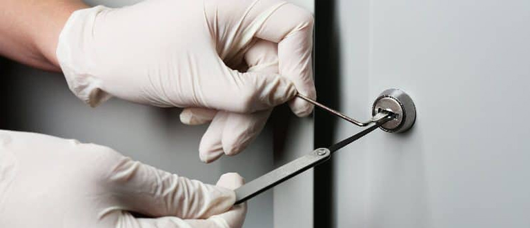 Commercial Emergency Locksmith Ramona